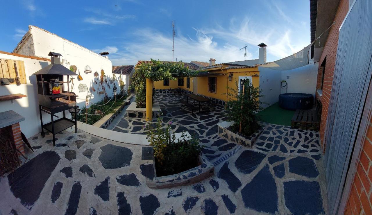 Casa Labradores Piscina, Spa, Barbacoa Y Salon Juegos Сasa de vacaciones Camarenilla