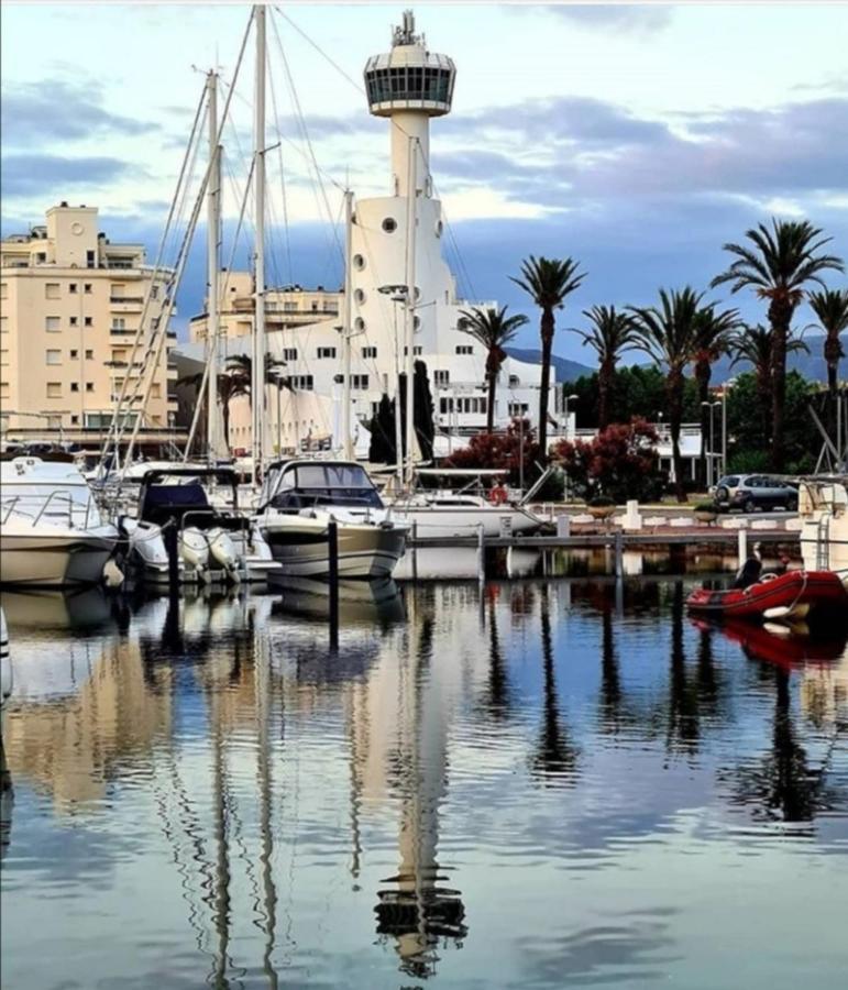 Apartamento Unsejouraempuriabrava-terrasse-vue -clime- Wifi Parking Ampuriabrava