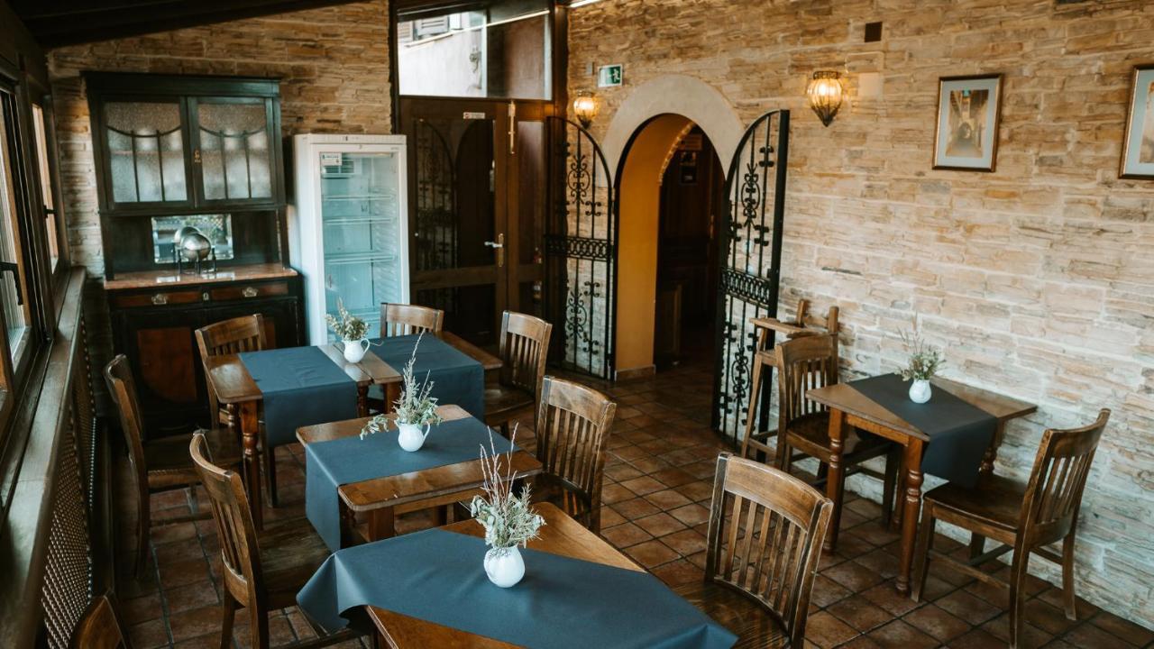 Hospedería Ballesteros 3*