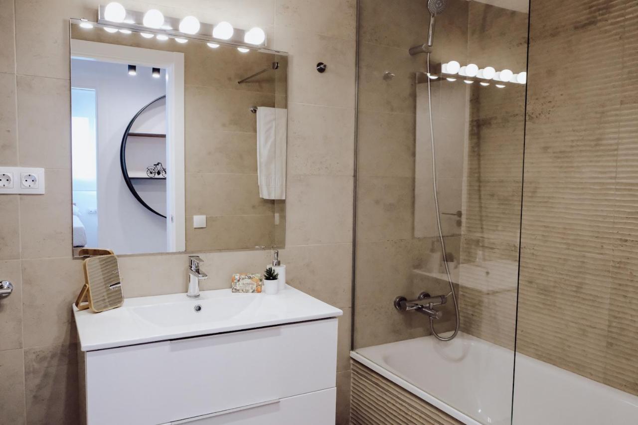 Hauzify I Coral Apartment