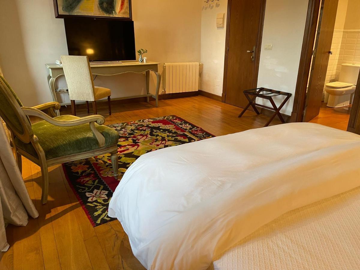 Hotel Rectoral De Cines 4*