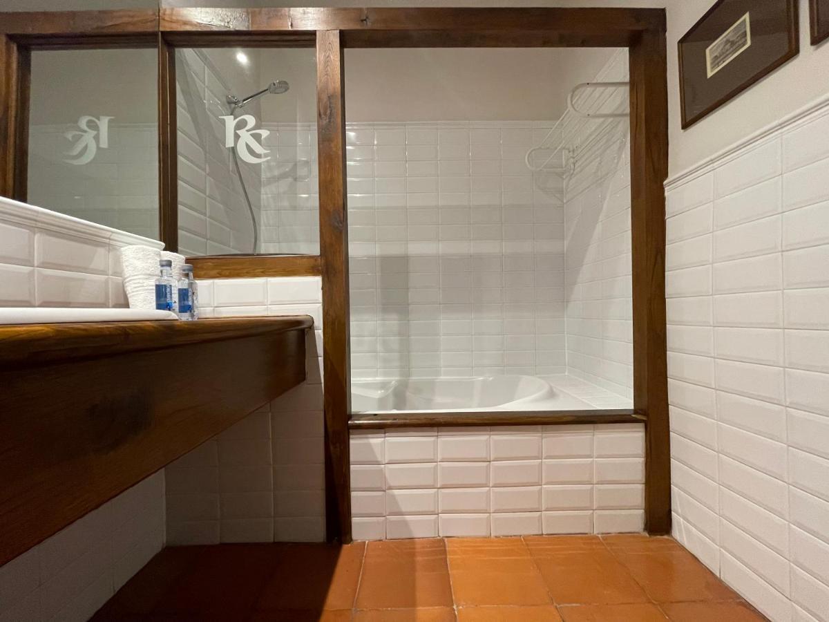 Hotel Rectoral De Cines 4*