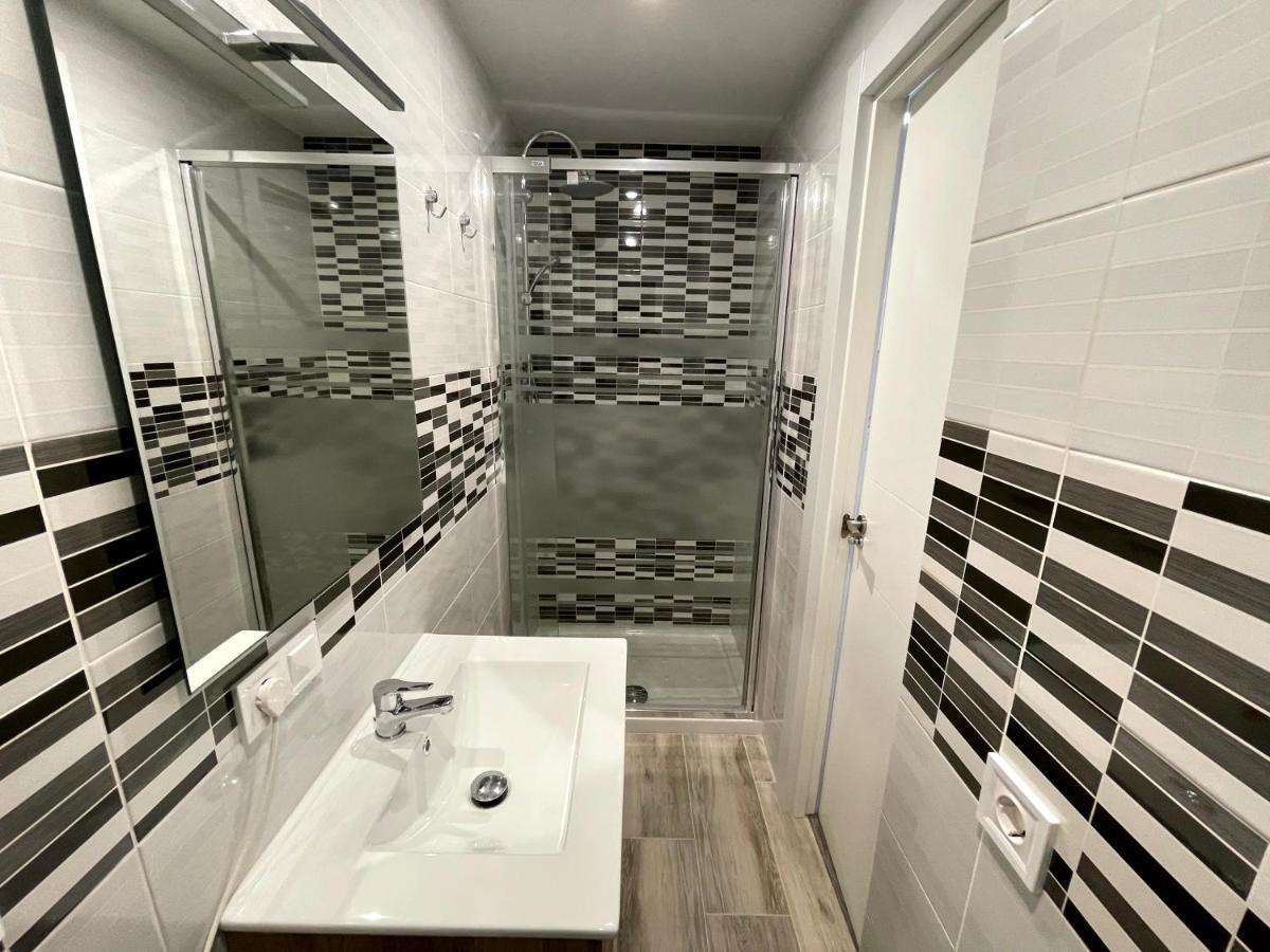 Apartment Sant Adria Wi-fi Parking Free *