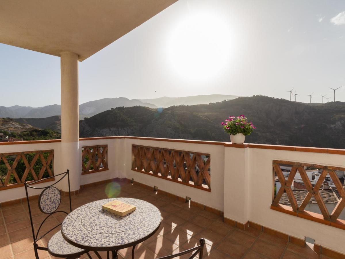 Casa Pedregal