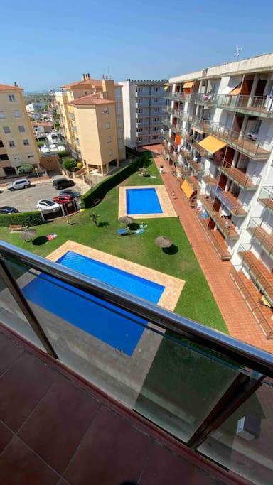 2 Avec 3 Piscines Et Parking Gratuit