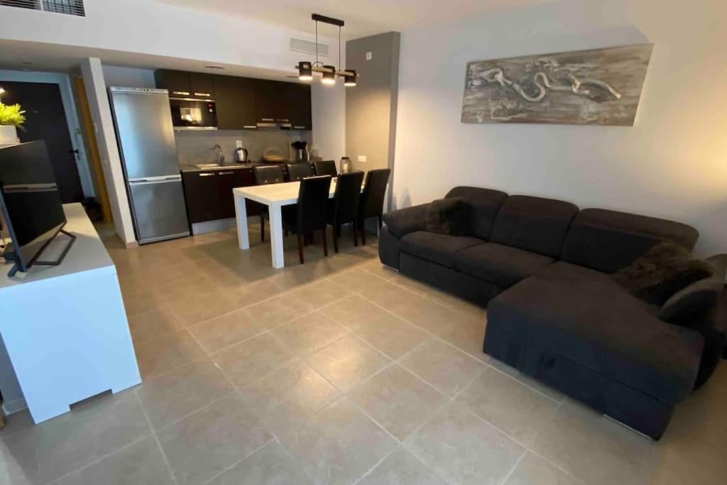 2 Avec 3 Piscines Et Parking Gratuit Apartamento Rosas