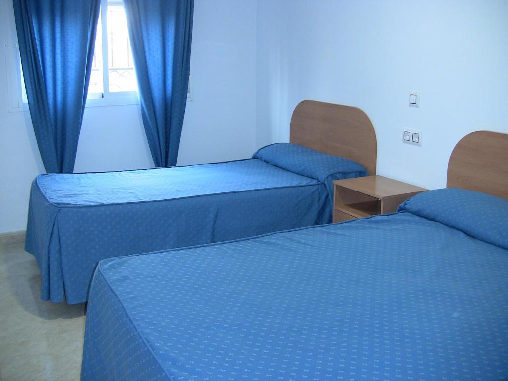 Hotel Hermanos 2*