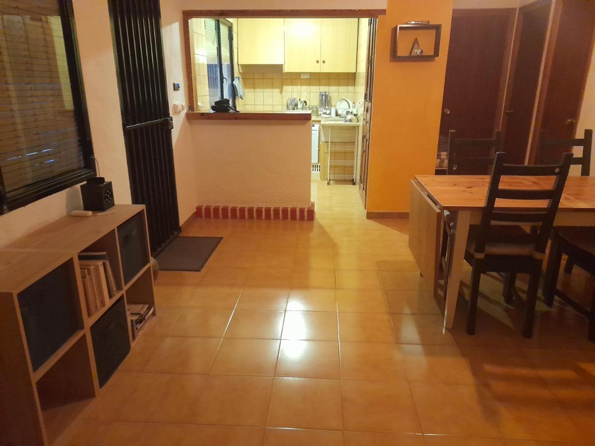 Casa Carmen - Casa Rural Con Piscina Grande - Relajarse Y Desconectar Alborache