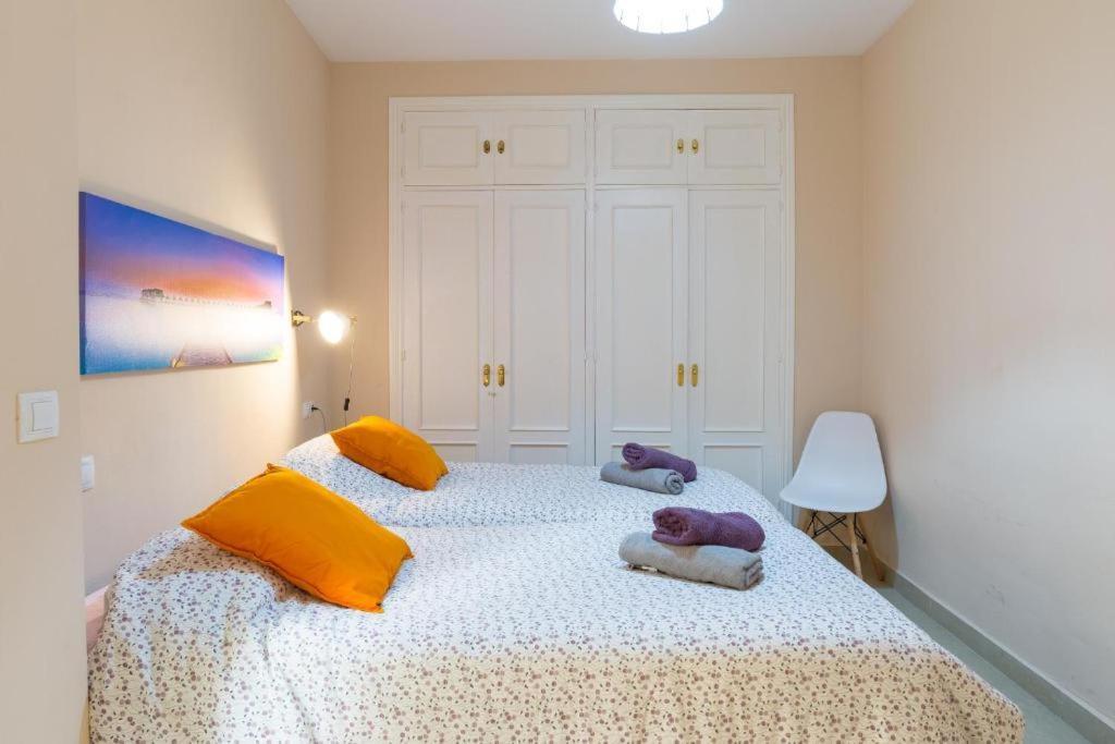 Apartamento Plaza Merced Patio-parking Gratis Jinetes3 Málaga