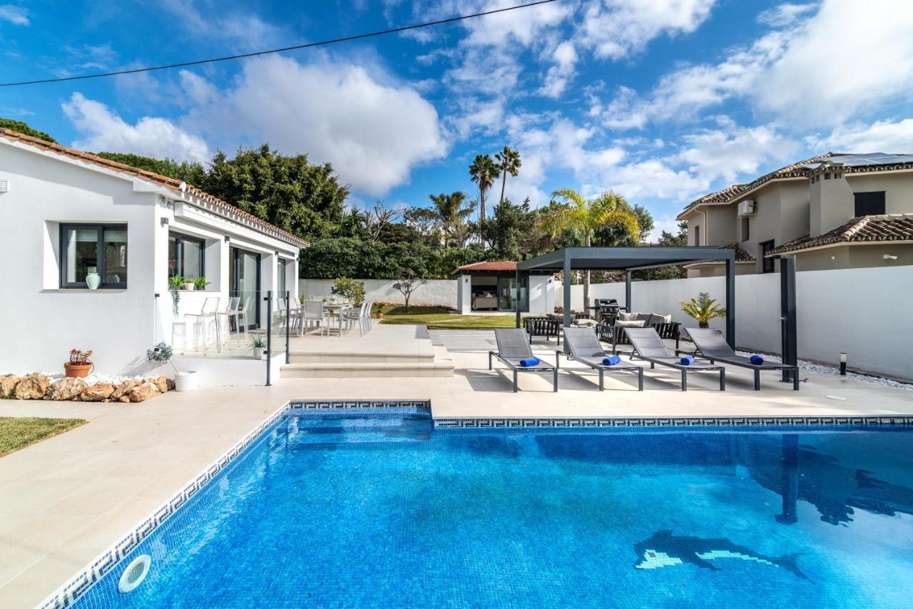 Villa Vacation I Marbesa Beach, Pool, Direct Access To The