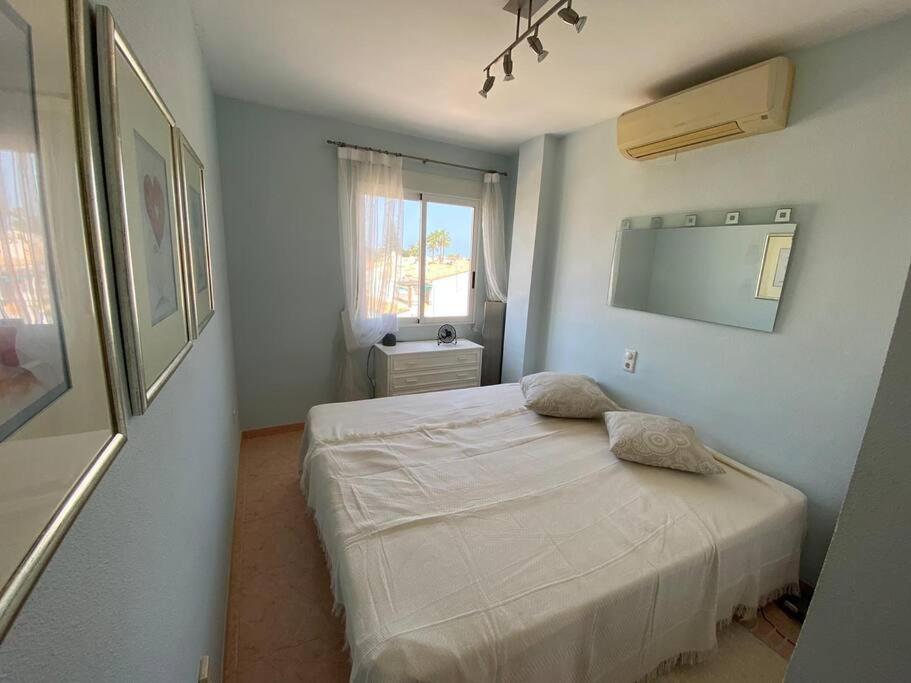 Apartamento Modern Penthouse In Only 200 M To The Beach!