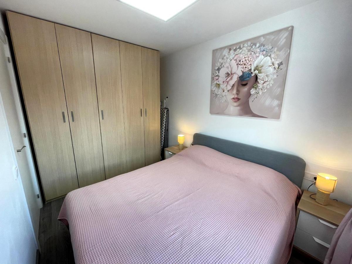 Sant Adria Wi-fi Parking Free Apartment Sant Adria de Besos
