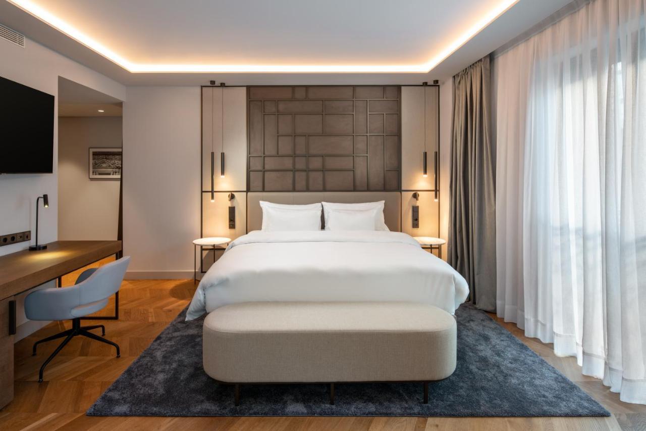 Hotel Radisson Collection Hotel, Magdalena Plaza 5*