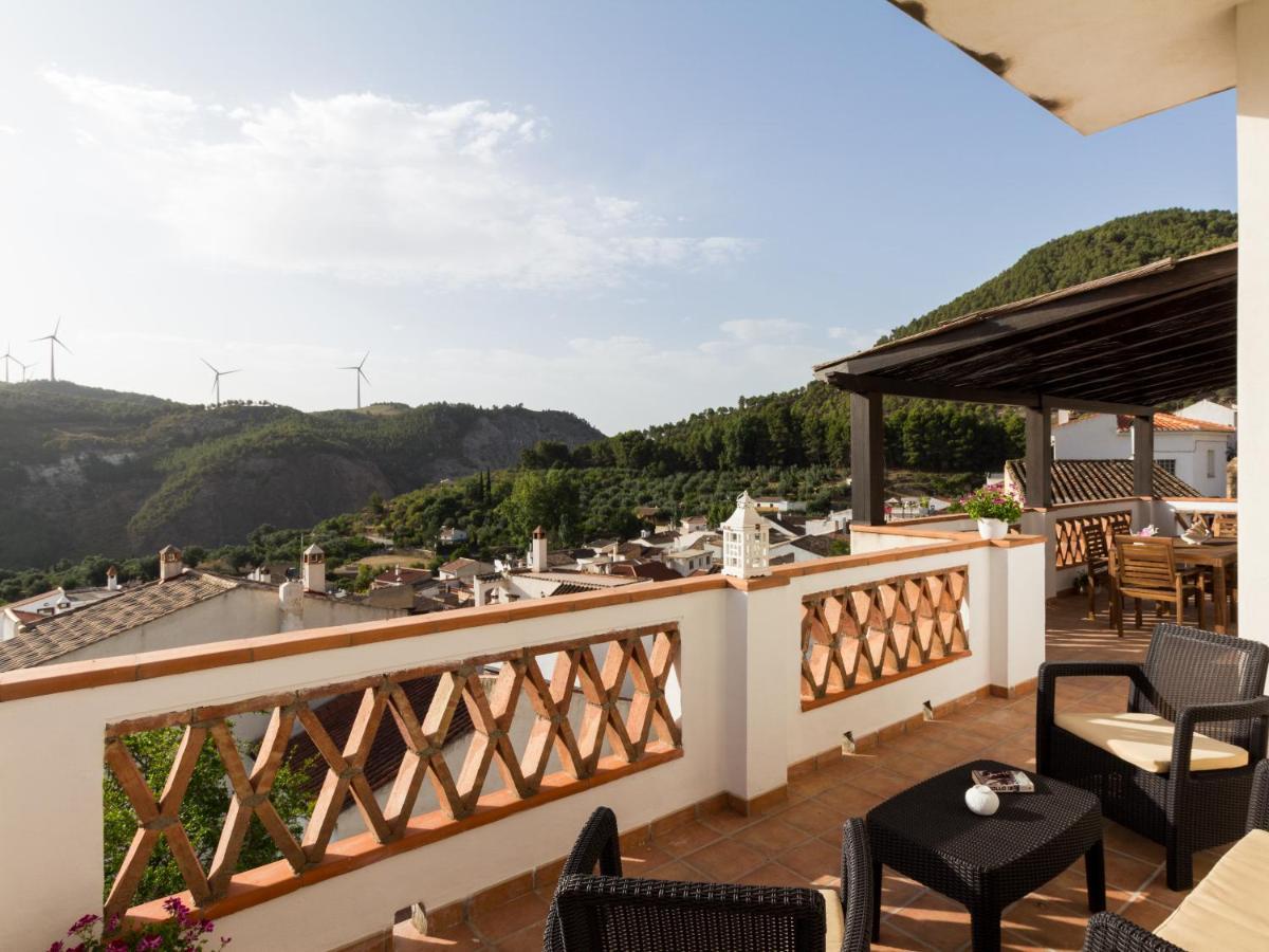 Casa Pedregal Villa