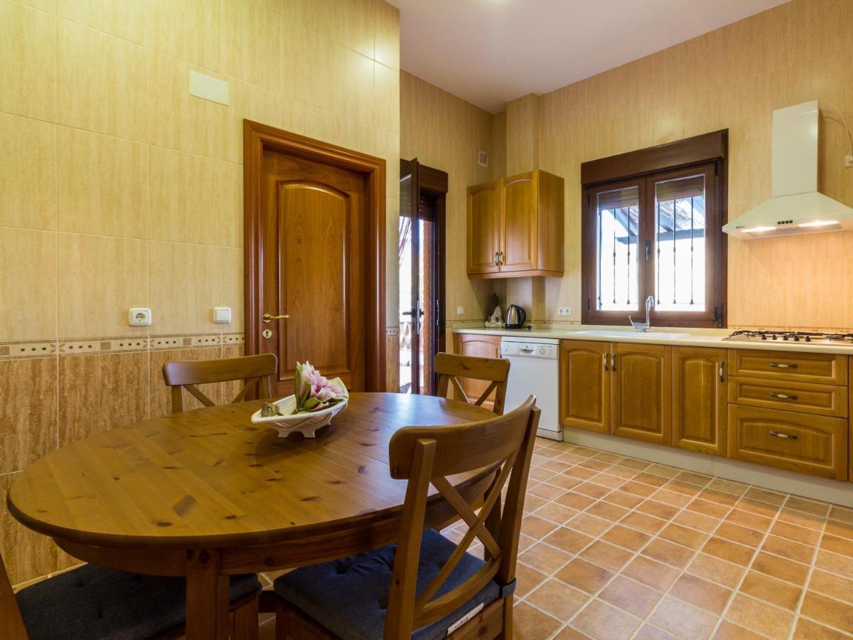 Casa Pedregal Villa *