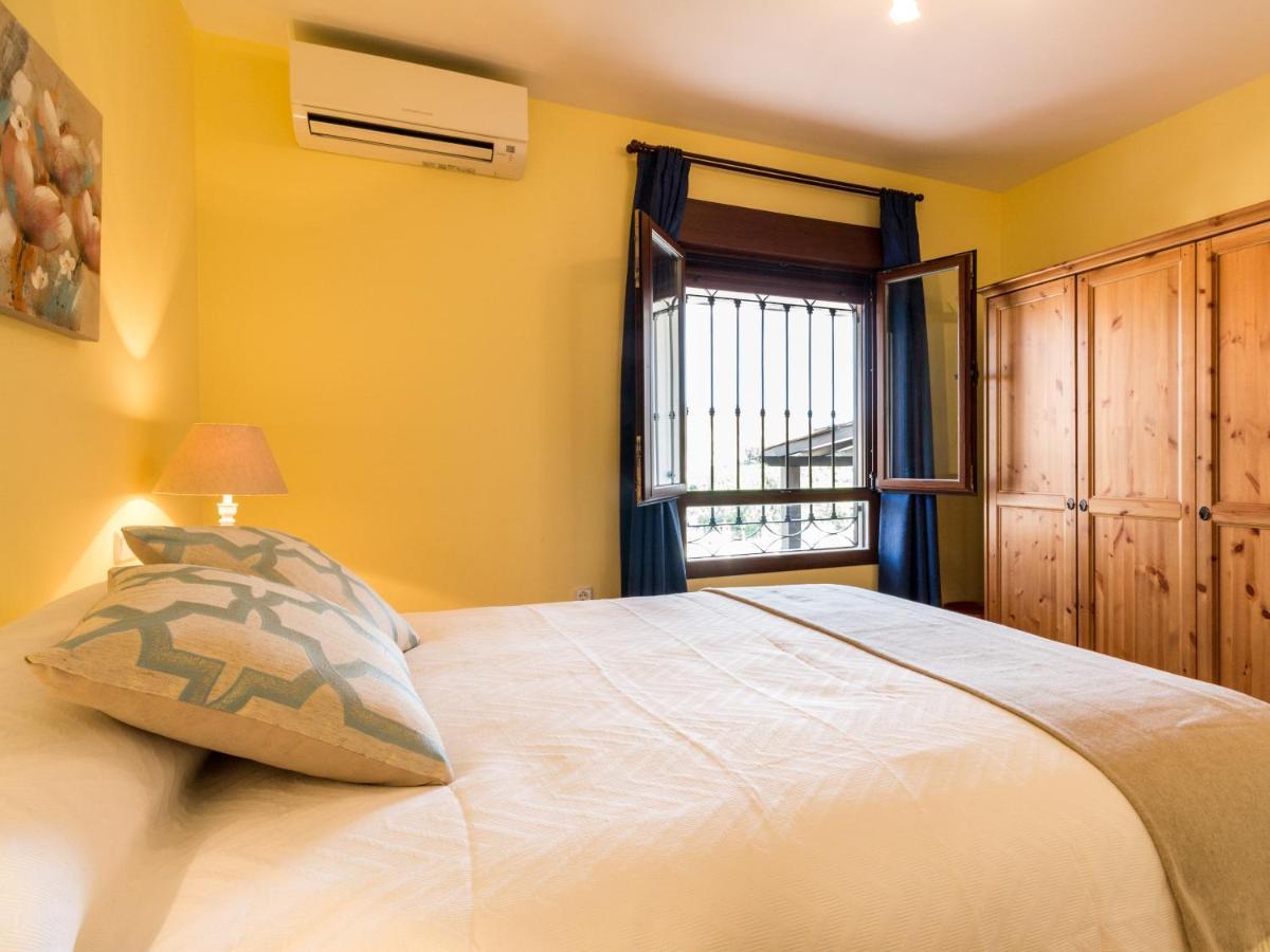 Casa Pedregal Villa *