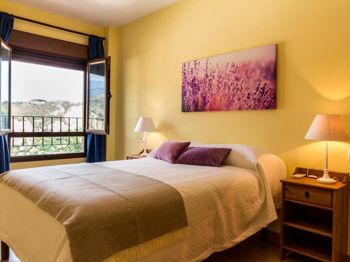 Casa Pedregal Villa *