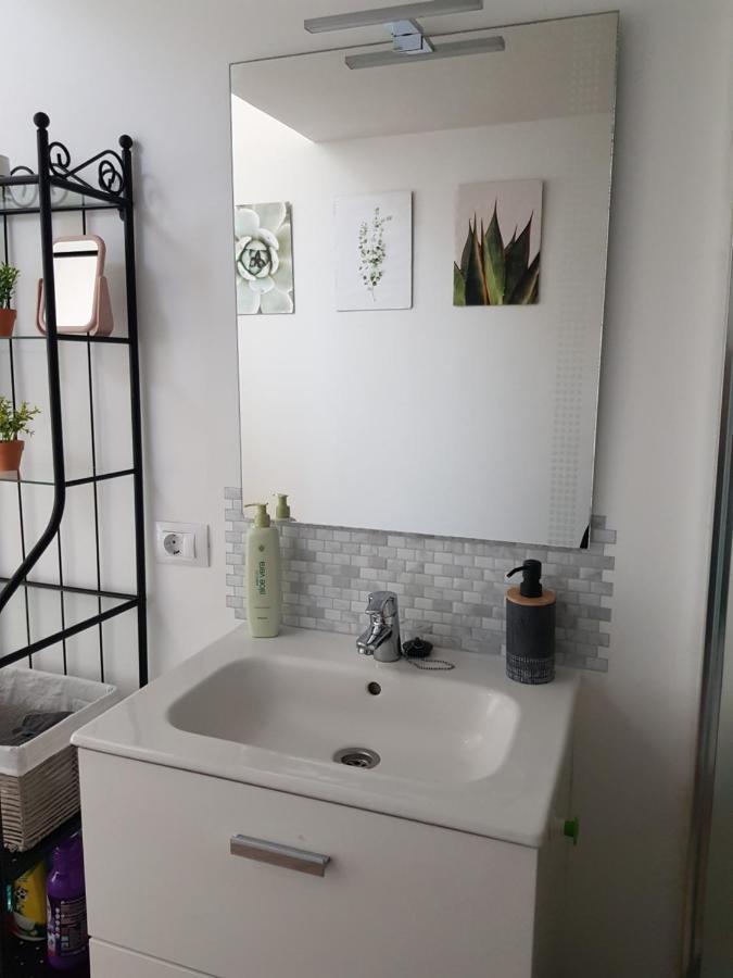 Apartamento Precioso ático Con Mucho Encanto Y Vistas Al Mar. *
