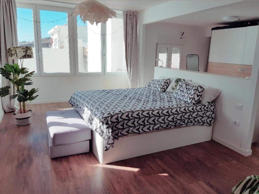 Precioso ático Con Mucho Encanto Y Vistas Al Mar. Apartamento