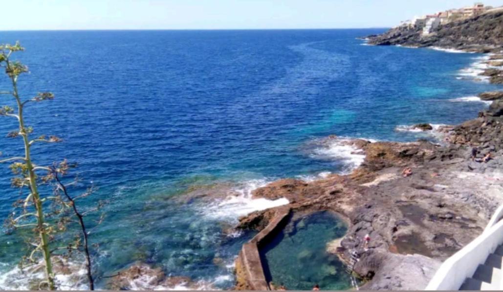 Precioso ático Con Mucho Encanto Y Vistas Al Mar. Apartamento *