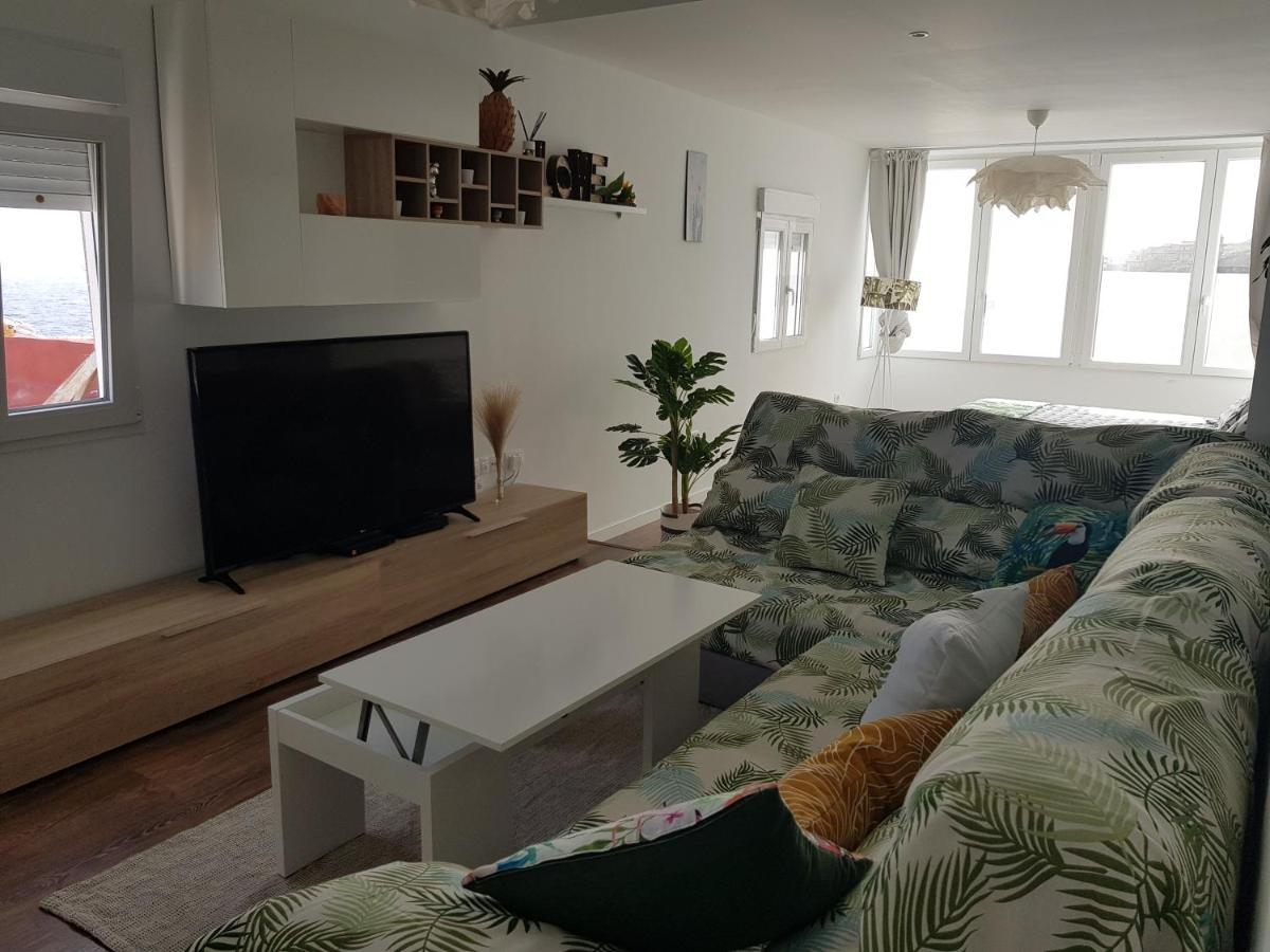 Precioso ático Con Mucho Encanto Y Vistas Al Mar. Apartamento Puertito de Guimar