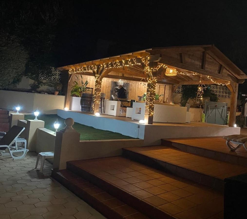 Costeres Villa *