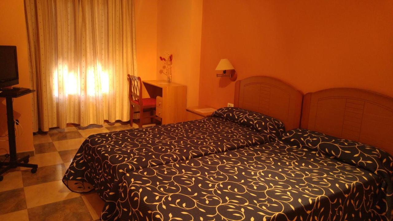 Glorias Hotel Torre de Santa Maria