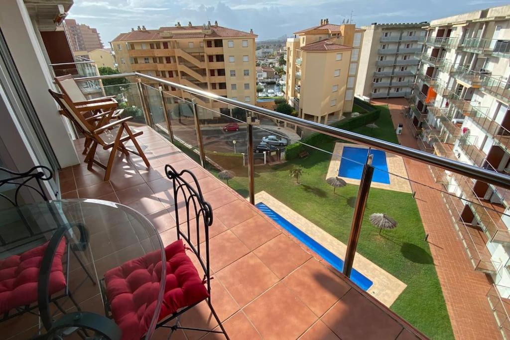 2 Avec 3 Piscines Et Parking Gratuit