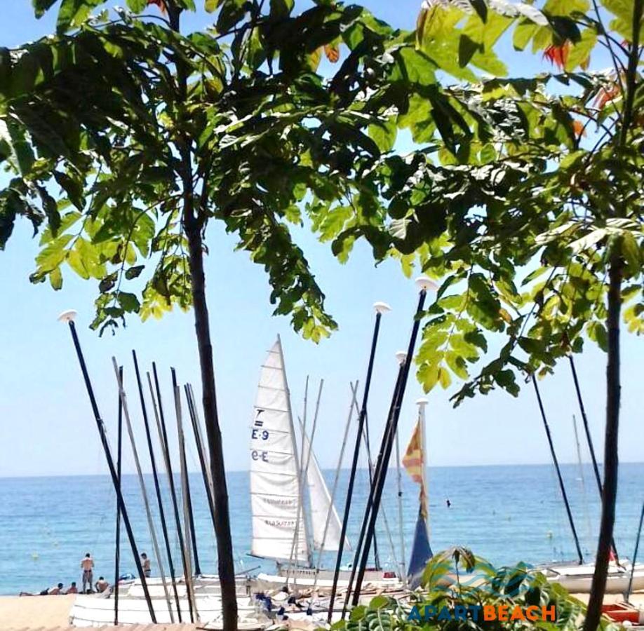 Apartbeach Jazmin Climatizado Junto Playa * Salou