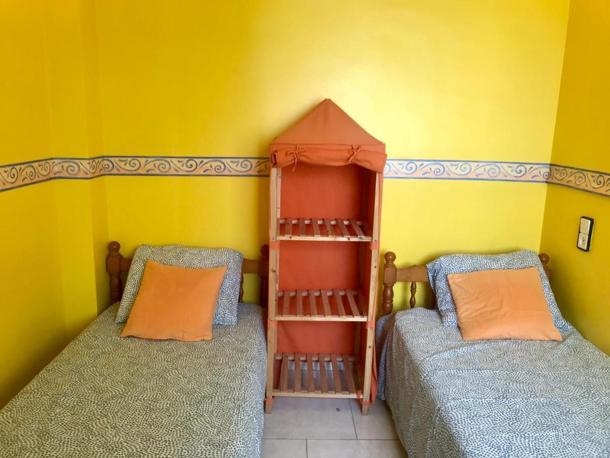 Dulce Vida 1, Apartamento Con Piscina Comunitaria, Vistas Al Mar Y Wifi Apartamento Rosas