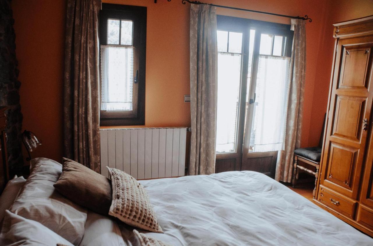 Lezamakoetxe Country house *