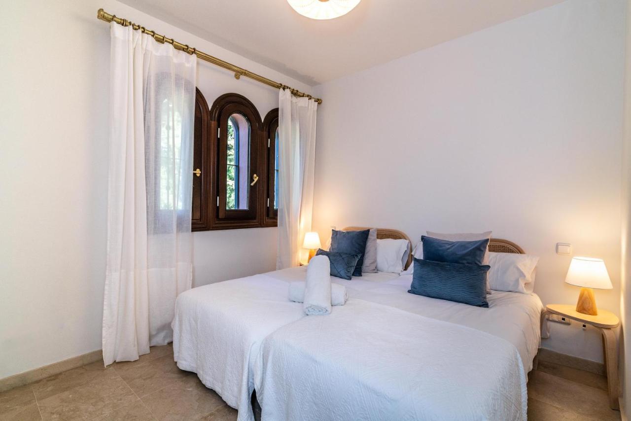 Villa Tiger Woods Golfing Marbella Old Town Villa