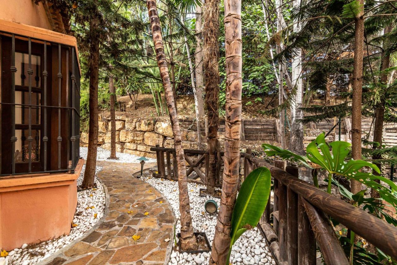 Villa Tiger Woods Golfing Marbella Old Town Villa *