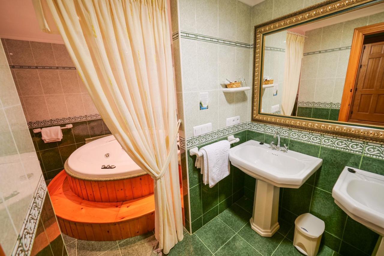Flor De La Mancha Hotel