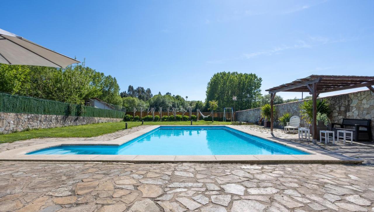 Сasa de vacaciones Le Llar, Casa Con Piscinas Cerca De Santiago De Compostela