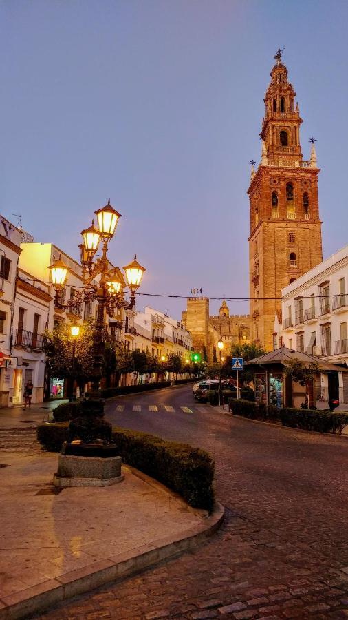 Agradable Casa Con Chimenea En El Centro Historico * Carmona (Seville)