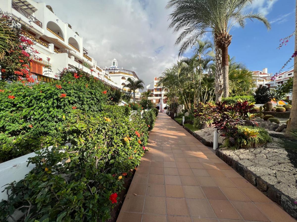 Apartamento Villas And In A Popular Complex