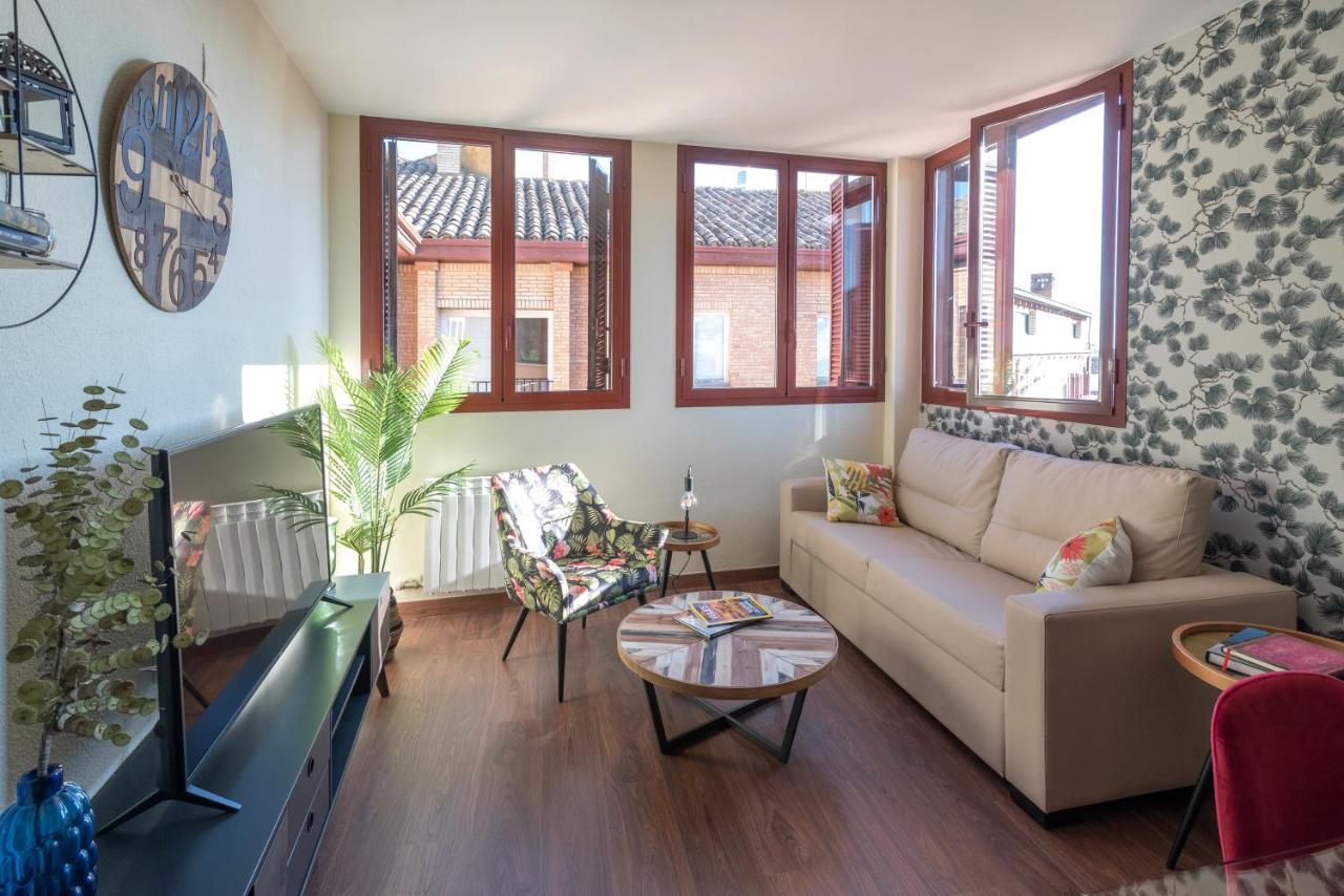 Arista Huesa Apartamento Huesca
