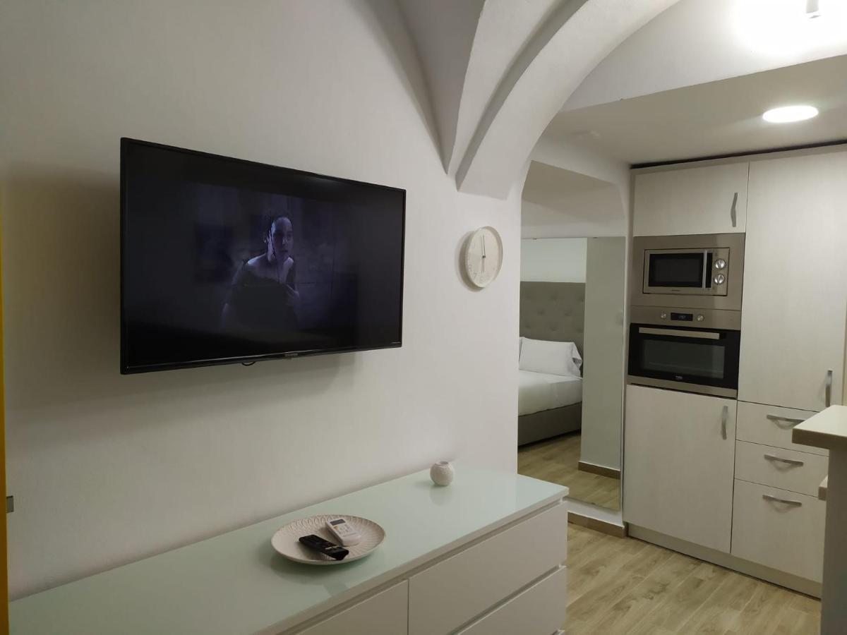Harriette Apartment *