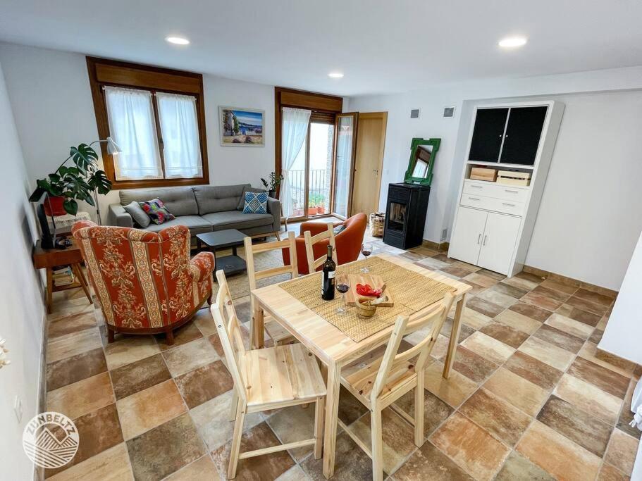 Casa Zunbeltz De 3 En Plena Montana Apartment Lezaun
