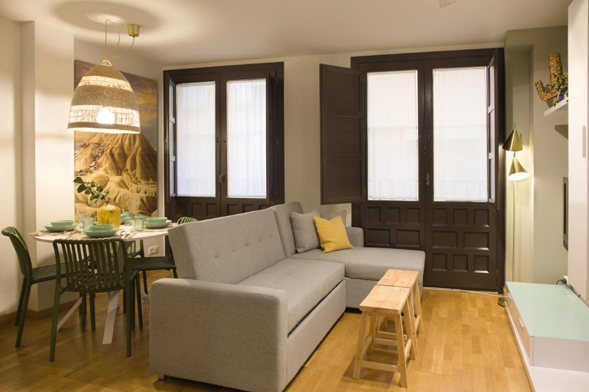 Palacio Descalzos Apartment Tudela