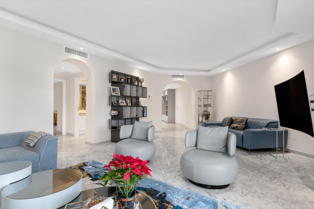 Apartamento Modern And Large In The Heart Of Puerto Banus Marbella