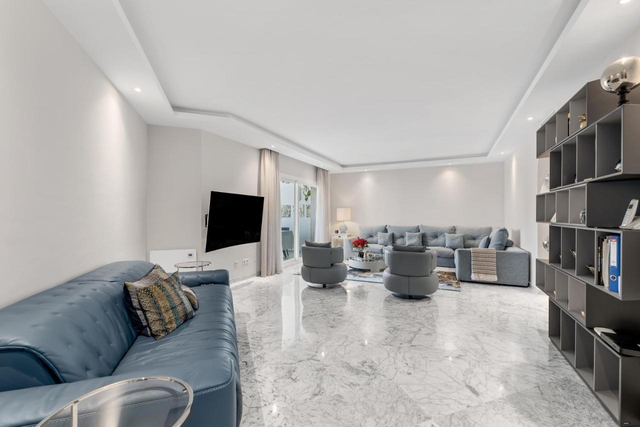 Modern And Large In The Heart Of Puerto Banus Marbella