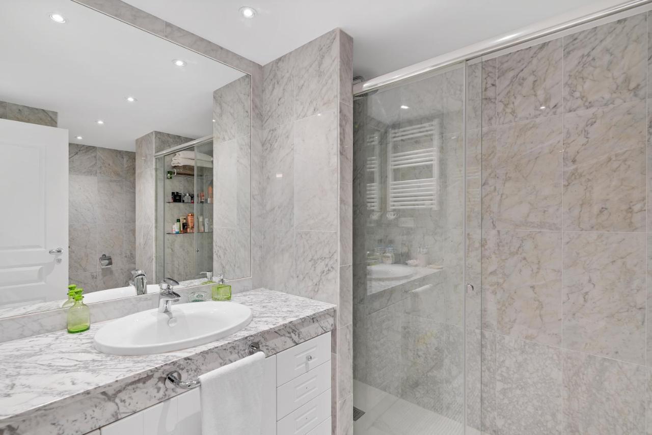 Apartamento Modern And Large In The Heart Of Puerto Banus Marbella