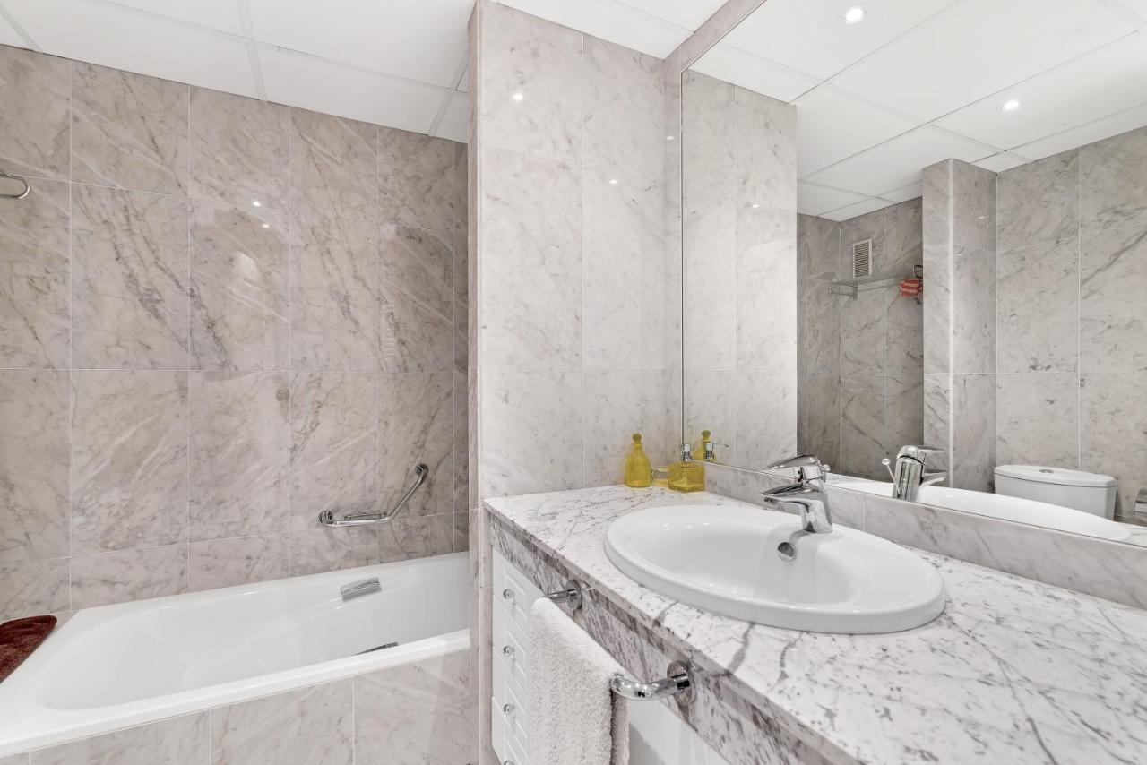 Apartamento Modern And Large In The Heart Of Puerto Banus Marbella