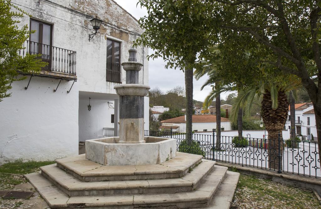 Apartahotel Rural 12 Caños 2*
