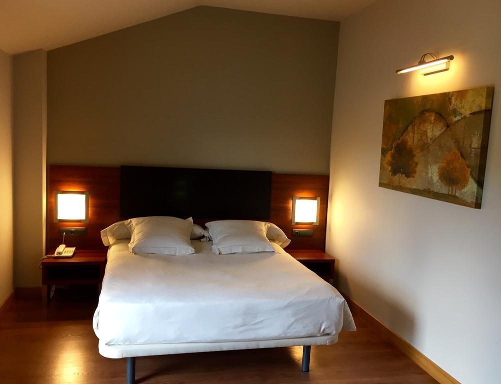 Hotel Restaurante El Valles 4 Estrellas 4*