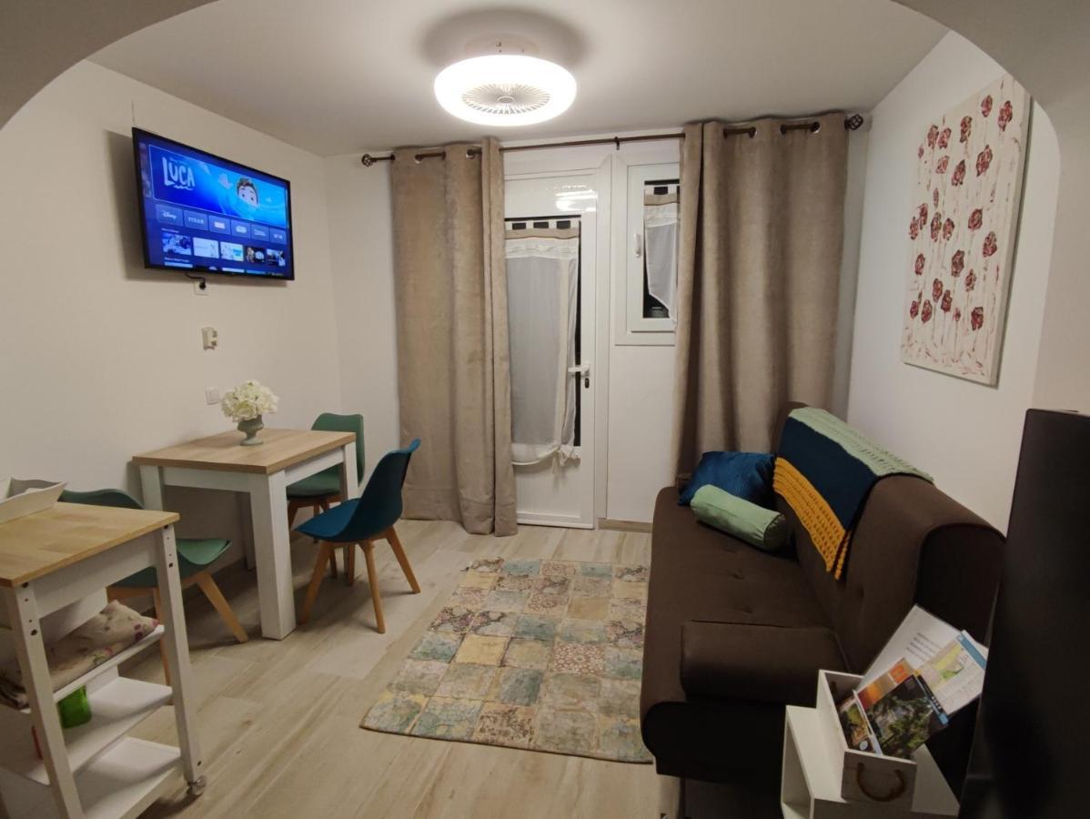 Apartamento Wifi Alta Velocidad, Netflix, Piscina Y Jardin Privados * Miami Playa