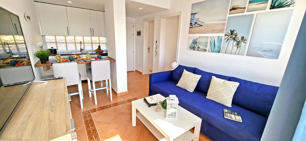 Ferienwohnung Sol - - Wifi - Pool - Max 4 Personen Apartment *