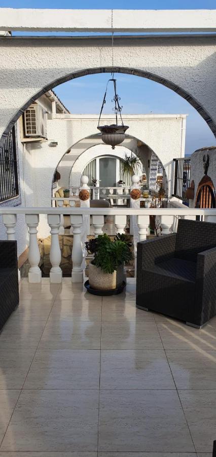 Two Bedroom In Spain Banos y Mendigo